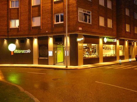 Exterior de la cafetería restaurante