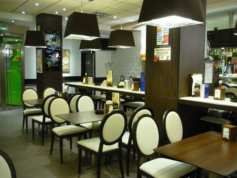 Interior de la cafetería